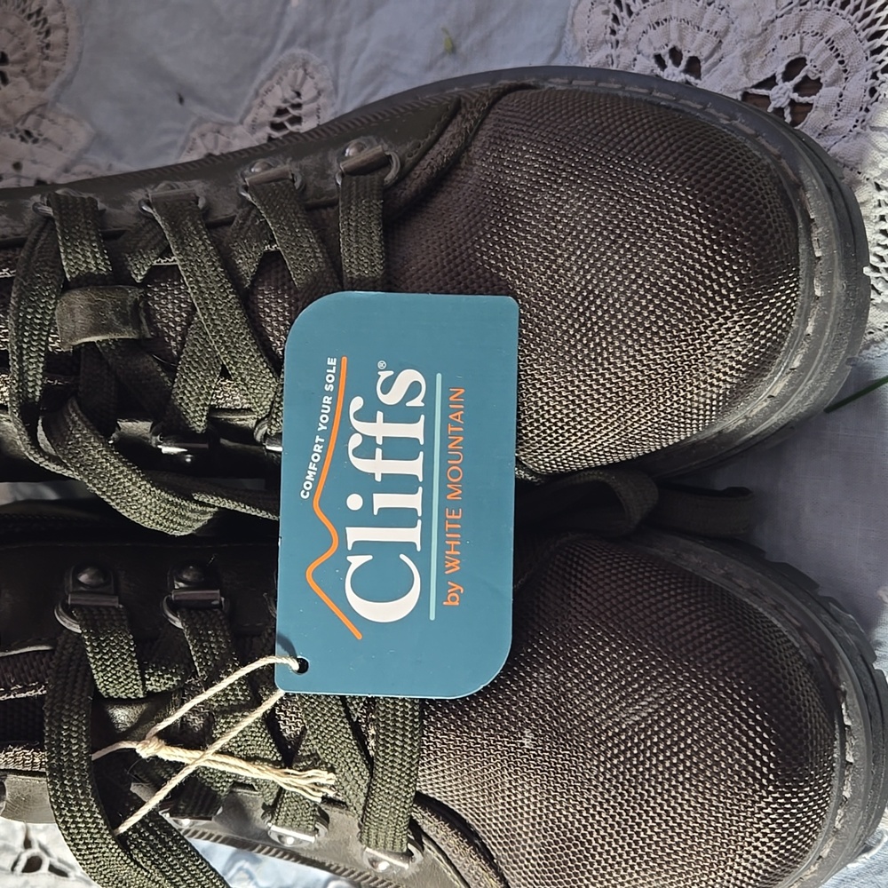 Cliffs White Mountain Ladies Hiking Boots Size 6 New-1A - Picture 3 of 5